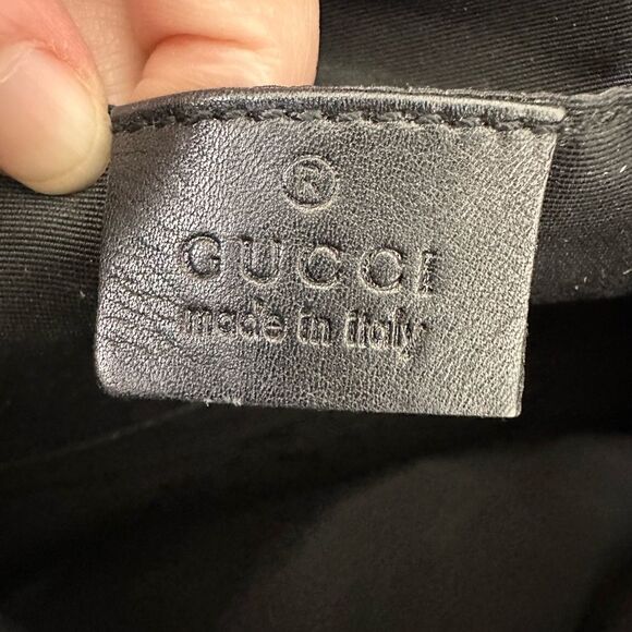 Vintage Gucci GG Suede Pouch Handbag - Picture 3 of 9